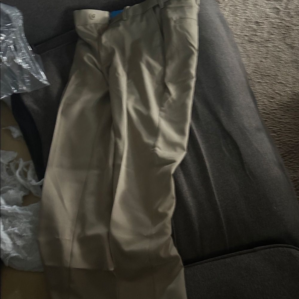 Haggar Men's Khaki Chinos